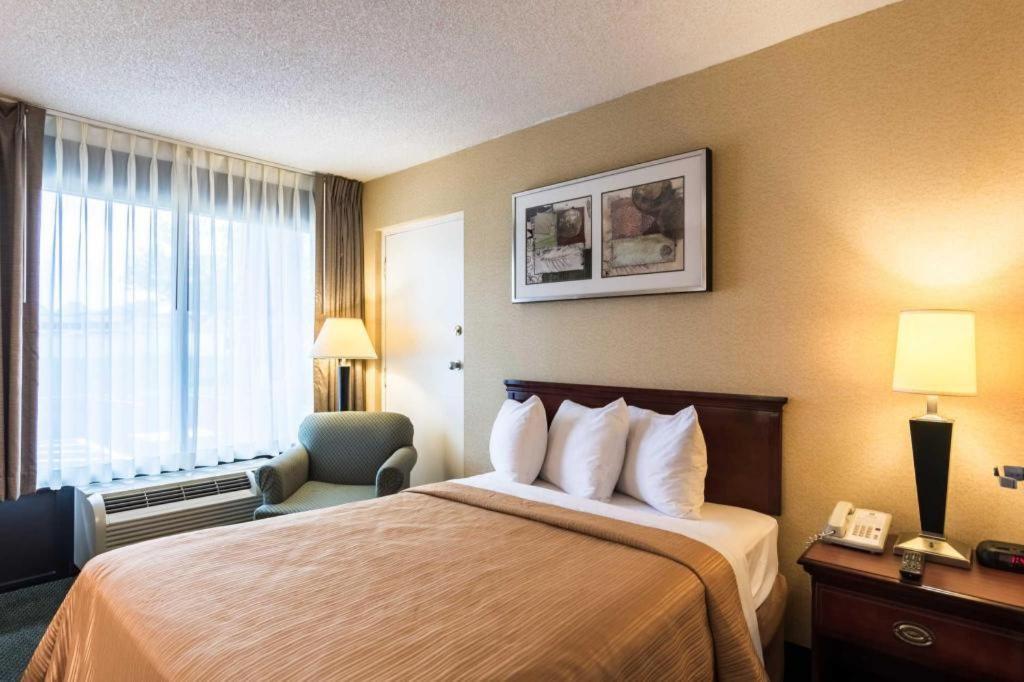 Quality Inn Manassas Exteriér fotografie